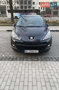 Хэтчбек Peugeot 207 2010 в Броварах