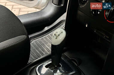 Хэтчбек Peugeot 207 2008 в 