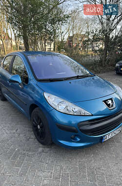 Хэтчбек Peugeot 207 2008 в Ивано-Франковске