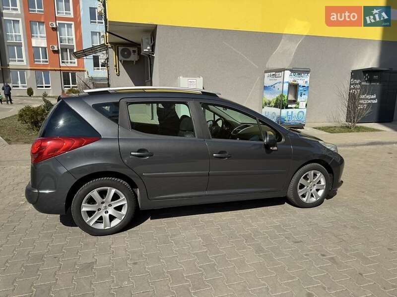 Peugeot 207 2008 Peugeot 207 2008