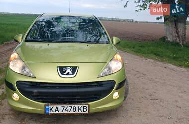 Хэтчбек Peugeot 207 2008 в 
