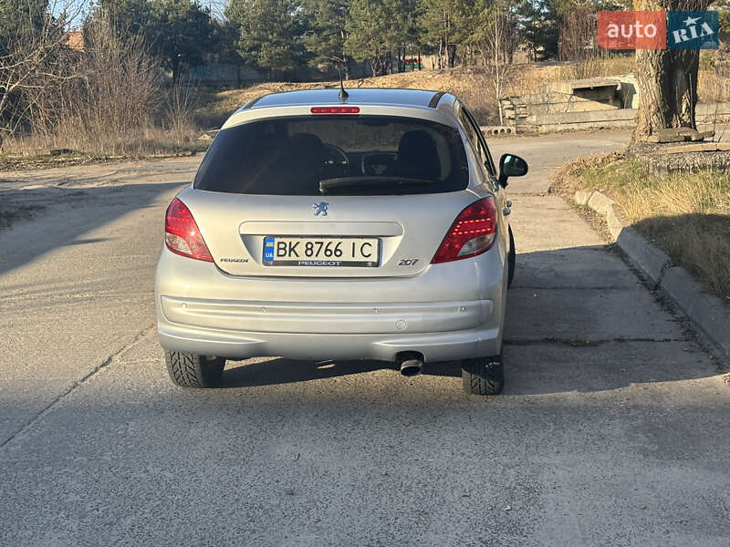 Хетчбек Peugeot 207 2009 в Вараші фото 12 Хетчбек Peugeot 207 2009 в Вараші