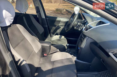 Хэтчбек Peugeot 207 2007 в Ровно