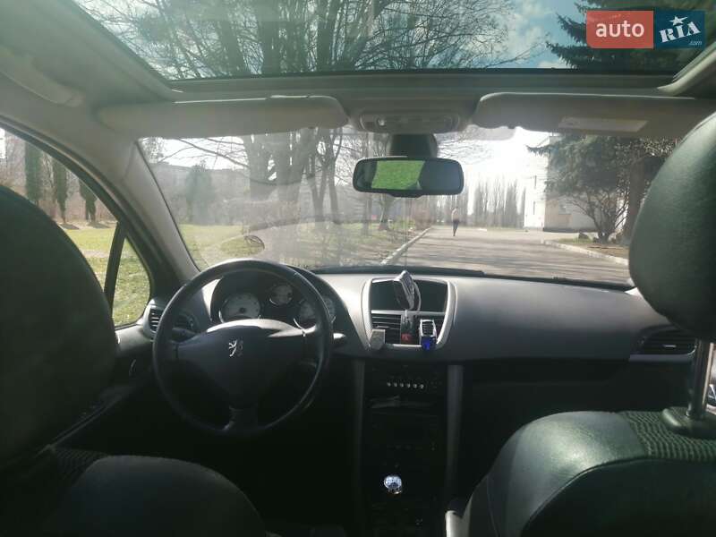 Універсал Peugeot 207 2008 в Рівному