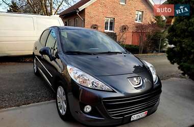 Хэтчбек Peugeot 207 2012 в 