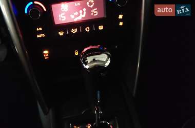 Хэтчбек Peugeot 207 2012 в 