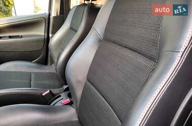 Хэтчбек Peugeot 207 2012 в 