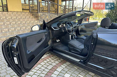 Кабриолет Peugeot 207 2009 в 
