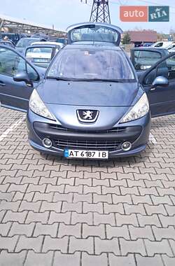 Хэтчбек Peugeot 207 2007 в 