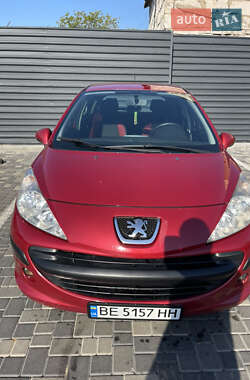 Хэтчбек Peugeot 207 2007 в 