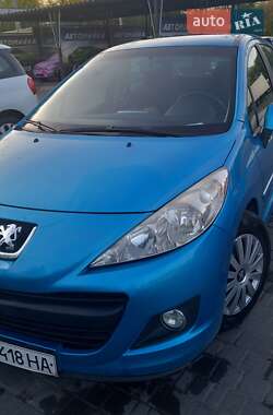 Хетчбек Peugeot 207 2012 в 