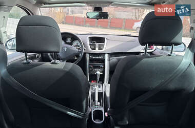Хэтчбек Peugeot 207 2007 в 