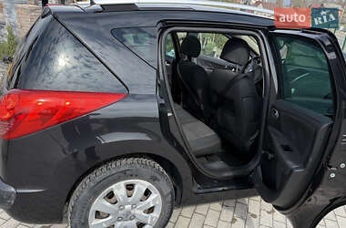Хэтчбек Peugeot 207 2007 в 