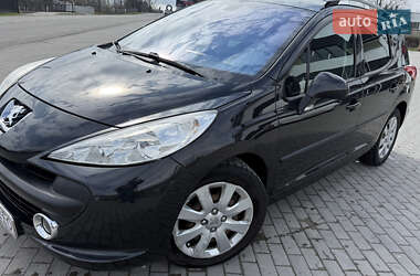Хэтчбек Peugeot 207 2007 в 