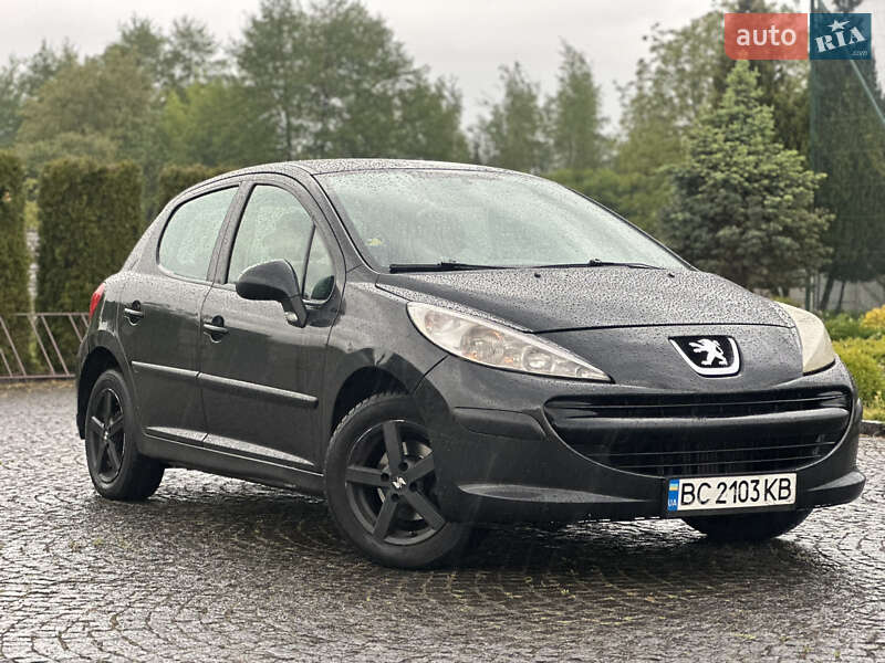 Хетчбек Peugeot 207 2009 в Жовкві
