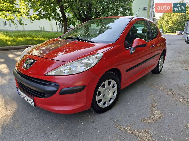 Хетчбек Peugeot 207 2009 в Рівному