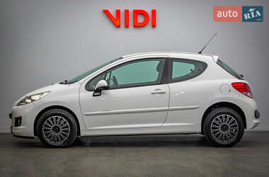 Хетчбек Peugeot 207 2011 в 
