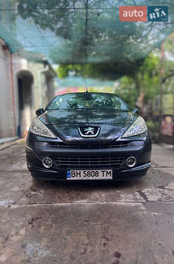 Кабриолет Peugeot 207 2007 в 