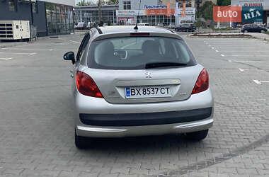 Хетчбек Peugeot 207 2007 в 