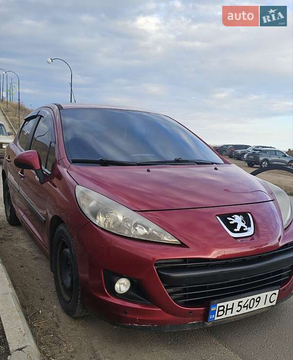 Peugeot 207 2010