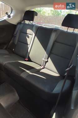 Хэтчбек Peugeot 207 2011 в 