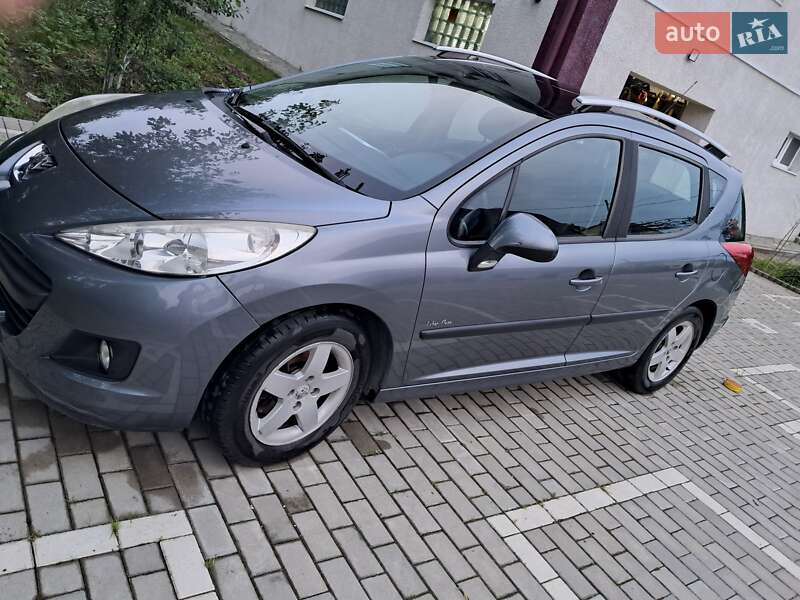 Універсал Peugeot 207 2010 в 