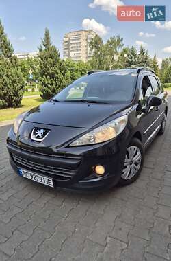 Универсал Peugeot 207 2012 в Нетешине