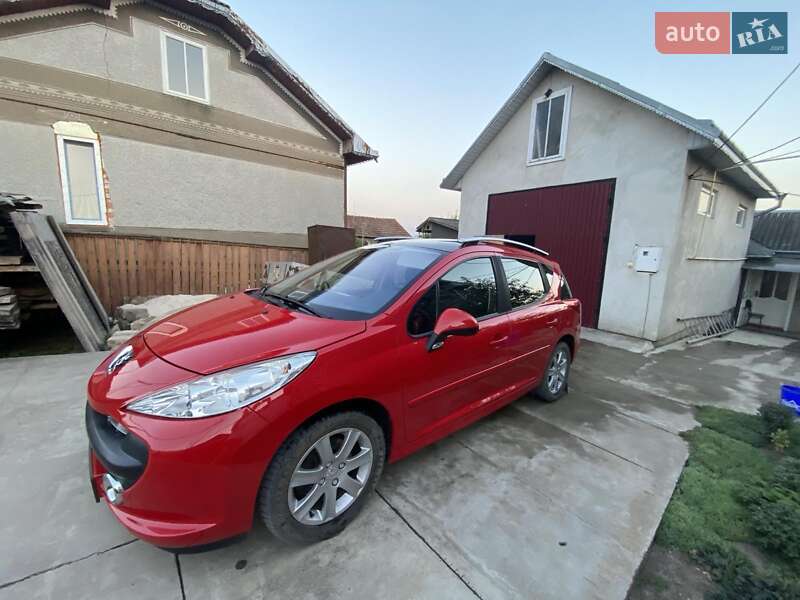 Універсал Peugeot 207 2007 в Чернівцях