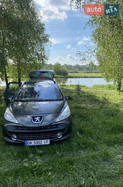 Універсал Peugeot 207 2008 в Рівному