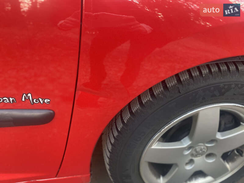 Хетчбек Peugeot 207 2008 в Житомирі