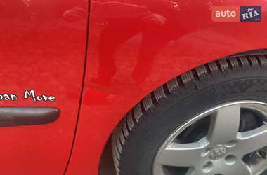 Хэтчбек Peugeot 207 2008 в 
