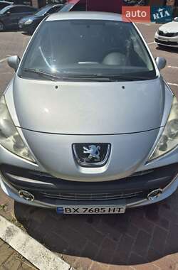 Хэтчбек Peugeot 207 2007 в Хмельницком
