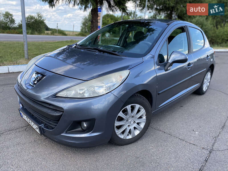Peugeot 207 2010