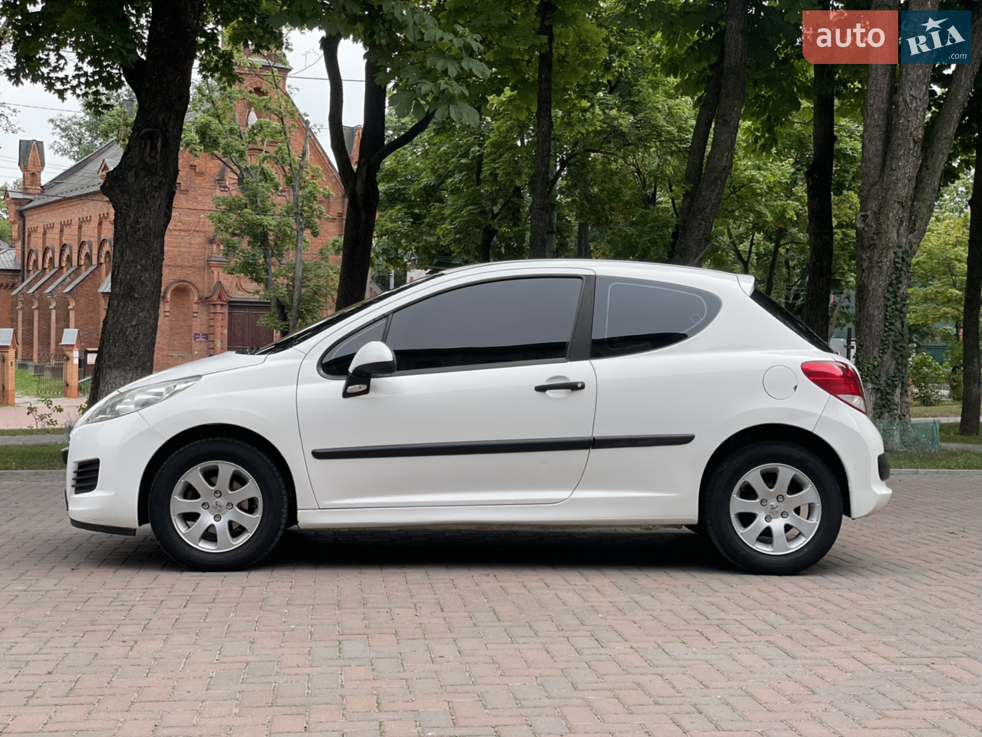 2011 Peugeot 207 - мініатюра 3