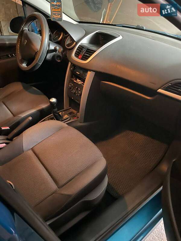 Хетчбек Peugeot 207 2012 в Борисполі