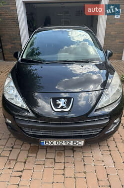 Хэтчбек Peugeot 207 2010 в Киеве