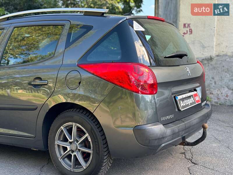 Универсал Peugeot 207 2009 в Виннице