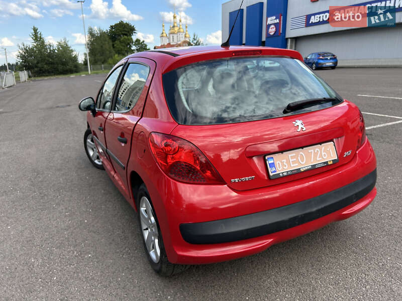 Хэтчбек Peugeot 207 2009 в Ковеле