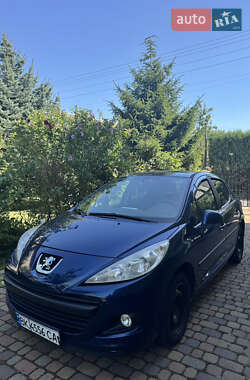 Хэтчбек Peugeot 207 2010 в Ровно