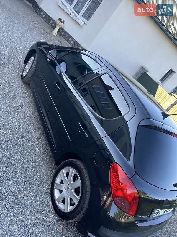 Хетчбек Peugeot 207 2007 в Самборі