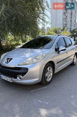 Универсал Peugeot 207 2009 в Киеве