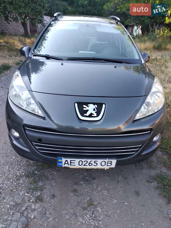 Peugeot 207 2009