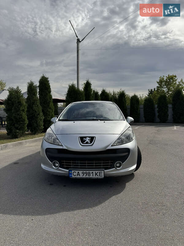 Peugeot 207 2007