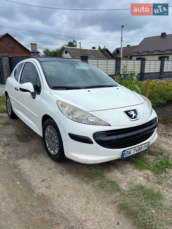 Peugeot 207 2008