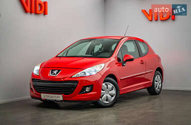Хэтчбек Peugeot 207 2013 в Киеве