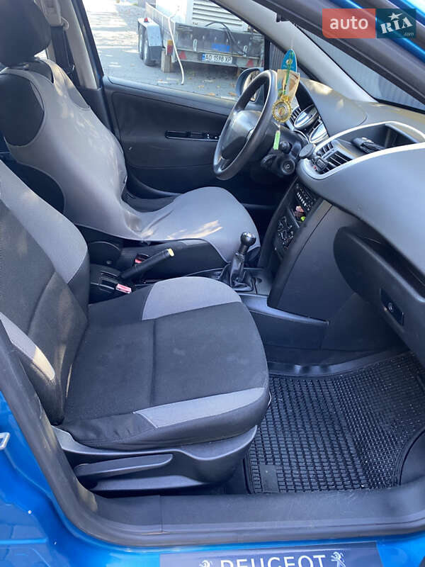 Универсал Peugeot 207 2007 в Ужгороде