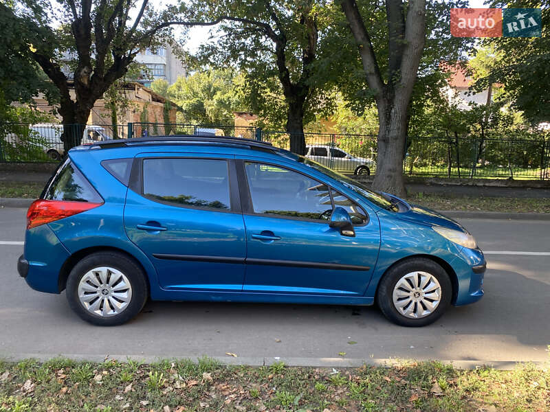 Универсал Peugeot 207 2007 в Ужгороде
