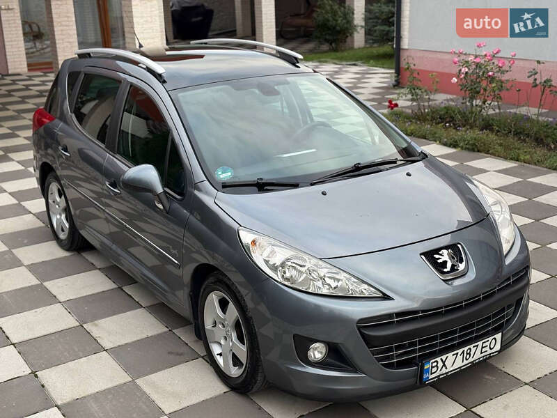 Універсал Peugeot 207 2011 в Летичіві