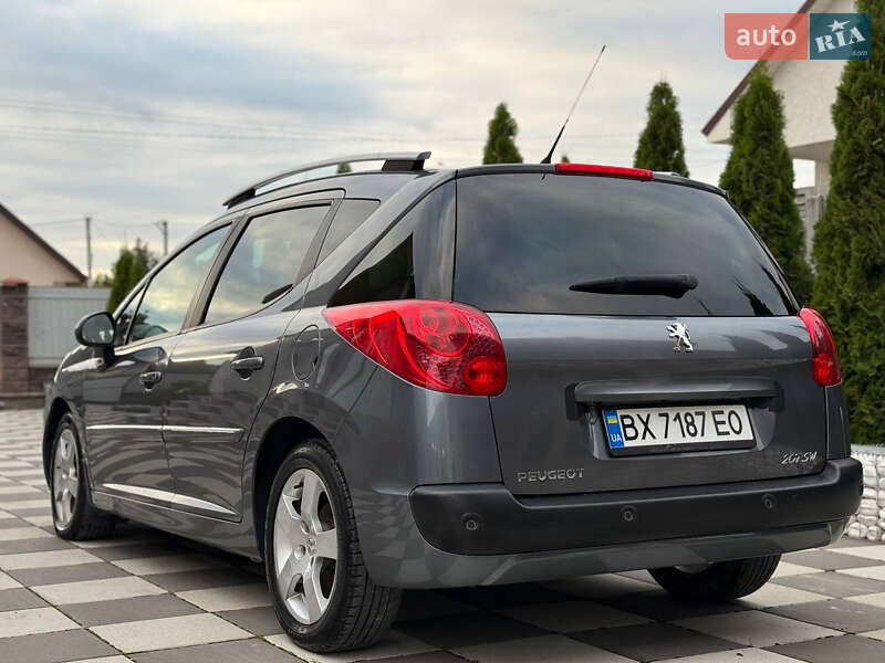Універсал Peugeot 207 2011 в Летичіві