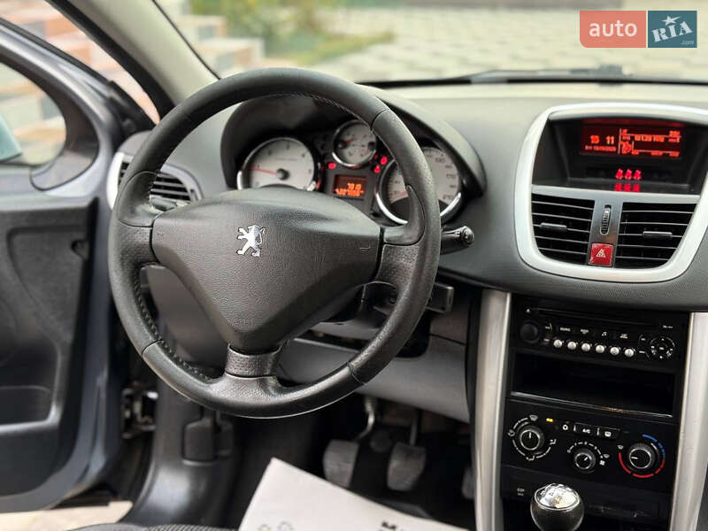 Універсал Peugeot 207 2011 в Летичіві